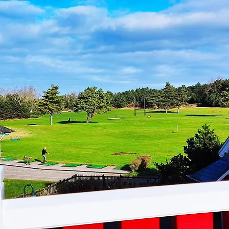 Apartahotel Argousiers 8 *